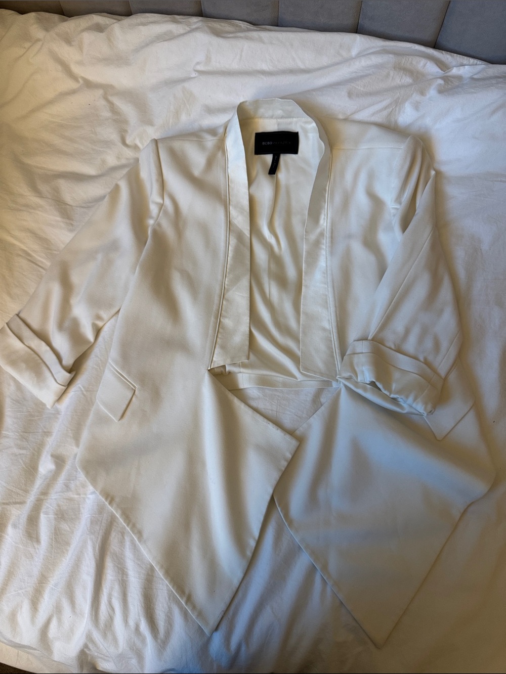 BCBGMaxAzria White Lined Blazer Label Detail